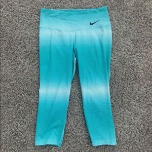Nike leggings